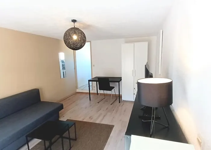 Διαμέρισμα Renove Centre *